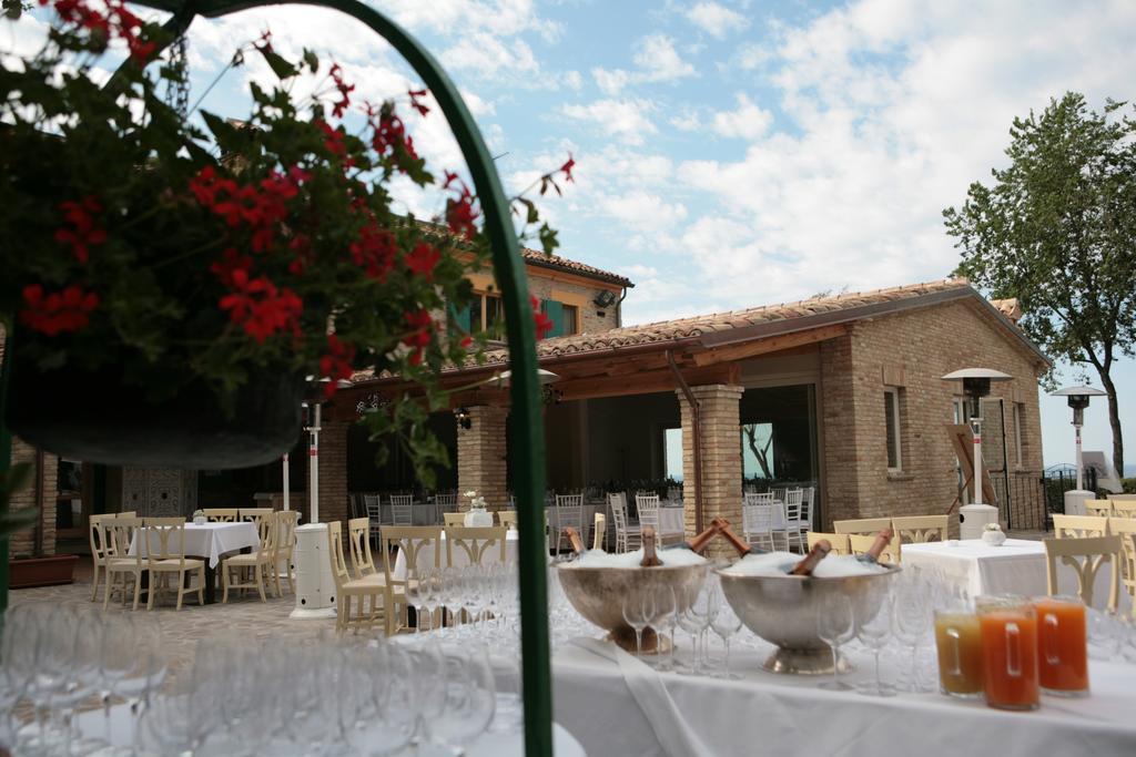 Ristorante Country House Isolabelgatto Villa Fano Exterior photo